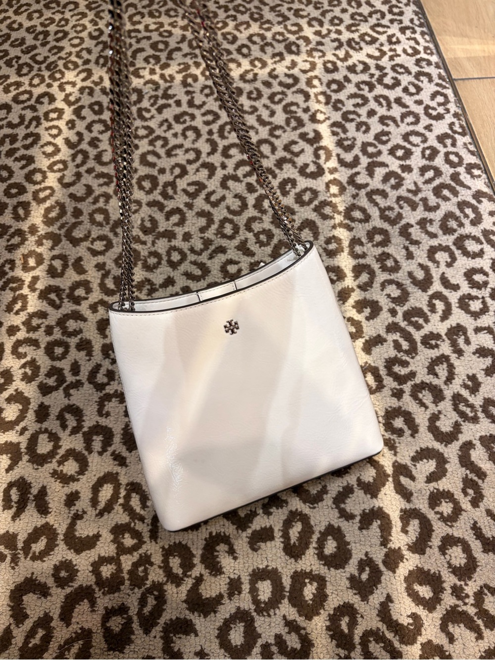 Tory Burch Rory solid White Chain tote Shoulder Bag with Logo new